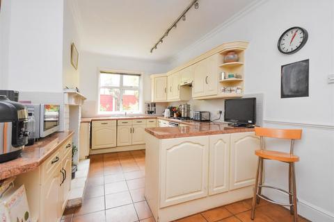 5 bedroom semi-detached house for sale, 26 Marchant Road, Compton, WV3 9QG