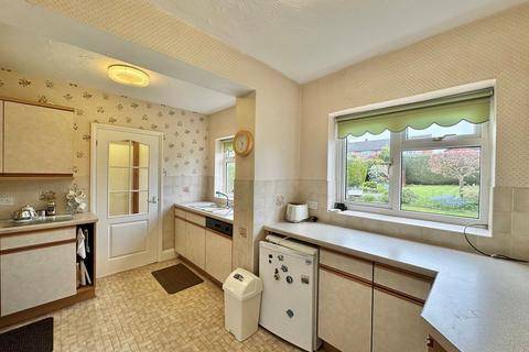 3 bedroom semi-detached house for sale, Welbeck Avenue, Hereford, HR1