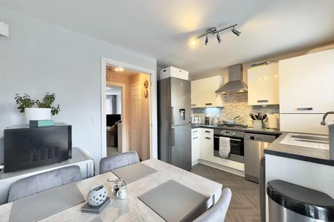8 Mitchells Avenue, Wombwell, Barnsley, S73 8GB