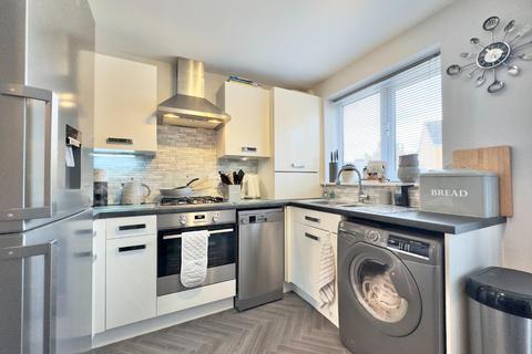 8 Mitchells Avenue, Wombwell, Barnsley, S73 8GB