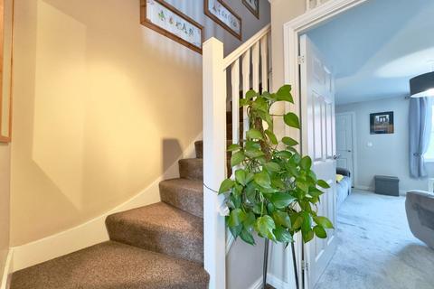 8 Mitchells Avenue, Wombwell, Barnsley, S73 8GB