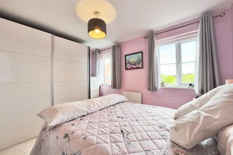 8 Mitchells Avenue, Wombwell, Barnsley, S73 8GB