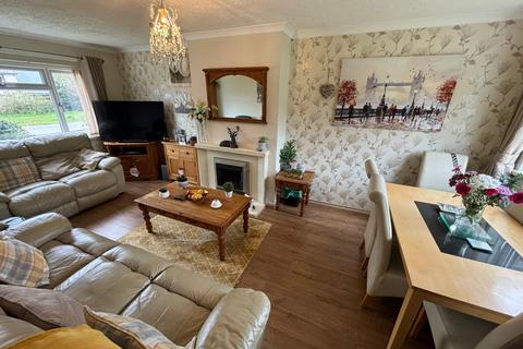 5 Bro Clywedog, Llanfair Clydogau, Lampeter, SA48 8LD