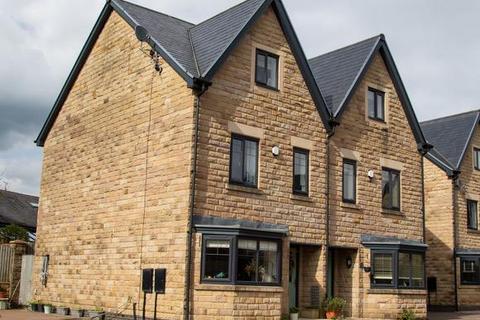 3 bedroom townhouse for sale, Beckside, Salterforth, Barnoldswick