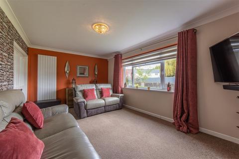 Cherry Trees Caerleon Road, Ponthir, Newport, NP18 1GF