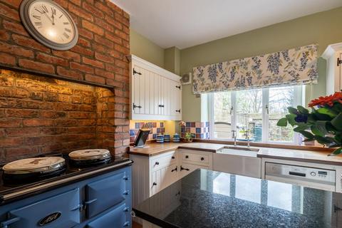 4 bedroom semi-detached house for sale, Cordwell Lane, Holmesfield, Dronfield