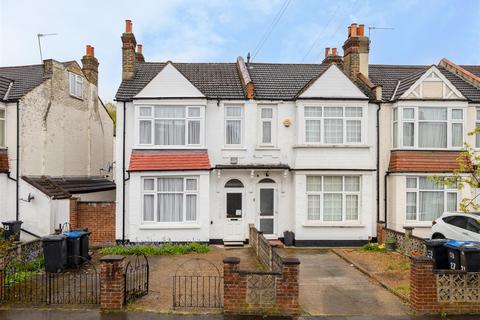 3 bedroom end of terrace house for sale, Lincoln Road, London