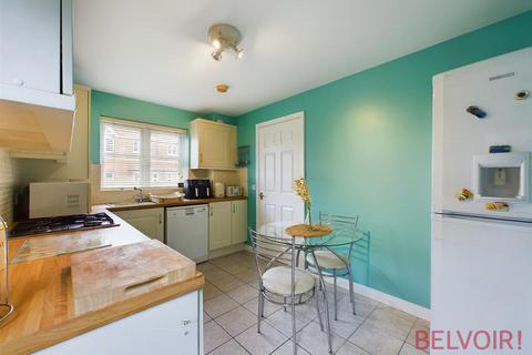 3 bedroom semi-detached house for sale, Leander Close, Sutton-In-Ashfield