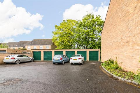 31 Boundary Close, Woodstock, OX20 1LR