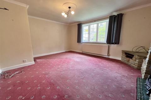 3 bedroom semi-detached house for sale, Alpine Rise, Bradford BD13