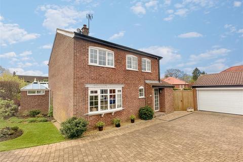 9 Apple Garth, Easingwold, York, YO61 3LZ