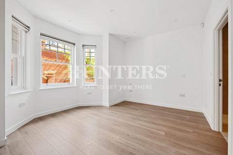 2 bedroom flat to rent, Archway Road, London, N6