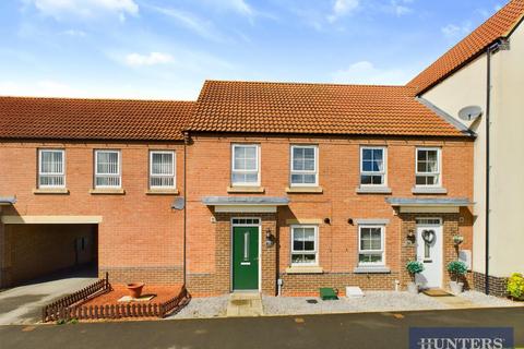3 bedroom terraced house for sale, Star Carr Road, Cayton, Scarborough