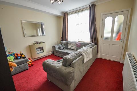 3 bedroom terraced house for sale, Derbyshire Lane, Woodseats, Sheffield, S8