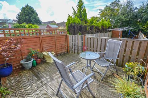 3 bedroom terraced house for sale, Derbyshire Lane, Woodseats, Sheffield, S8