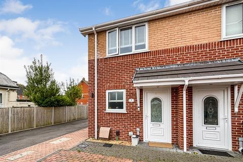 2 bedroom end of terrace house for sale, Westport Gardens, Poole BH15