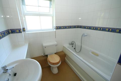 2 bedroom apartment to rent, Trevelyan Place, Haywards Heath, West Sussex