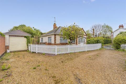 3 bedroom detached bungalow for sale, Norfolk Street, Boston