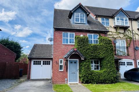 4 bedroom townhouse for sale, Hudson Way, Radcliffe-On-Trent, Nottingham