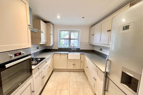 4 bedroom townhouse for sale, Hudson Way, Radcliffe-On-Trent, Nottingham