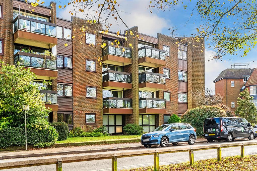 18-Oakleigh-Court-26.jpg