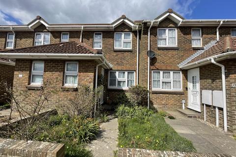2 bedroom terraced house to rent, Collingwood Close, Eastbourne BN23
