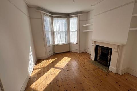 1 bedroom flat to rent, Exeter Street, Brighton  BN1 5PG