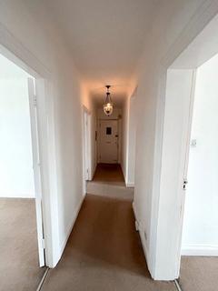 3 bedroom flat to rent, Rutland Court, New Church Road, Hove, BN3 4AE