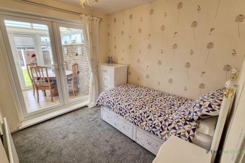 15 Cavendish Drive, Clowne, Chesterfield, S43 4AR