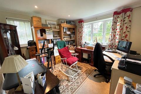 3 Churchside Close, Haslington, Crewe, CW1 5TT
