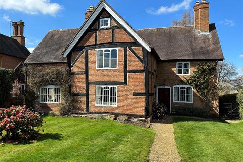5 bedroom detached house for sale, Church Road, Snitterfield