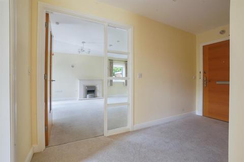 2 bedroom flat for sale, Main Street, Tiddington