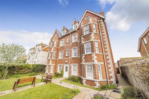 3 bedroom penthouse for sale, Selby House, Gilbert Road, Swanage