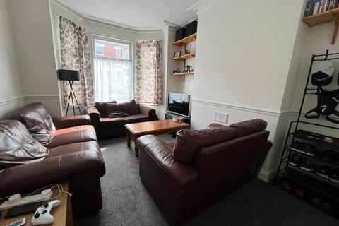 3 bedroom terraced house to rent, Kensington Road, Coventry
