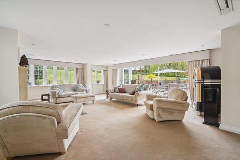 4 bedroom detached house for sale, Robins Folly, Bedford MK44