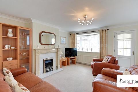 4 Dipton Gardens, Sunderland, SR3 1AN