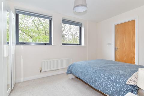 2 bedroom apartment for sale, Clifford Way, Maidstone, Kent