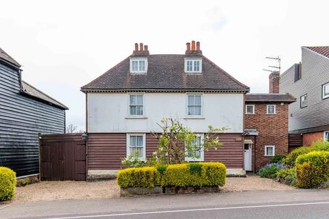 3 bedroom detached house for sale, Milespit Hill, North-West, London, NW7