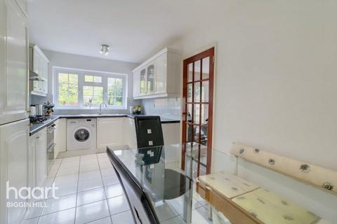 10 Arthur Road, Biggin Hill, Westerham, TN16 3DD