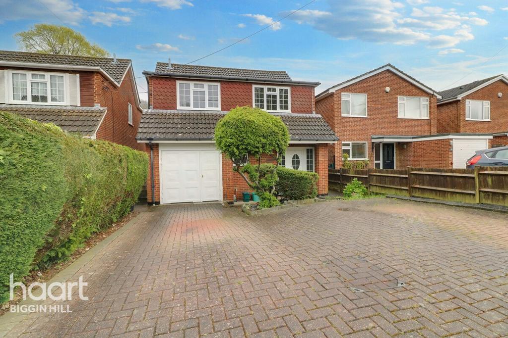 Arthur Road, Biggin Hill 4 bed detached house for sale £575,000