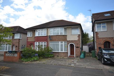 11 Elgin Avenue, Harrow, HA3 8QW