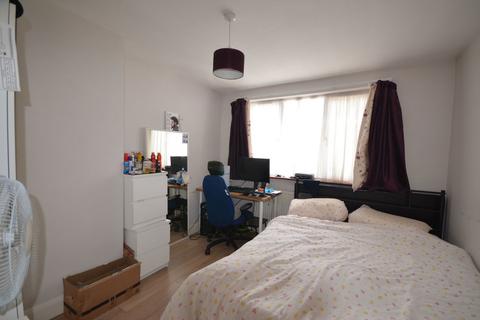 11 Elgin Avenue, Harrow, HA3 8QW