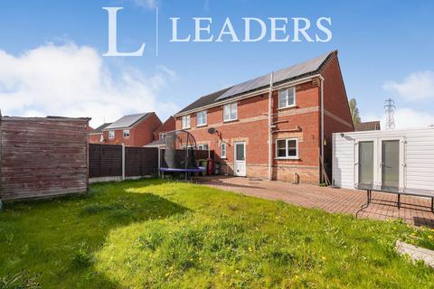 3 bedroom semi-detached house to rent, Gloucester Court, Scunthorpe