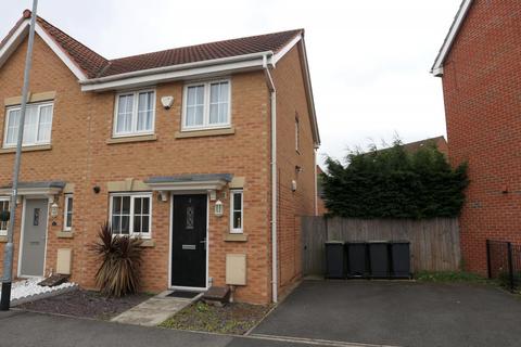 2 bedroom semi-detached house to rent, Moody Close, Chilwell