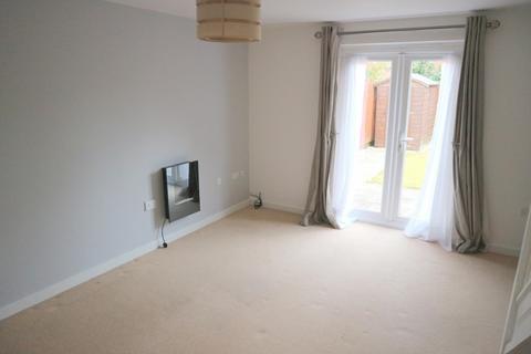 2 bedroom semi-detached house to rent, Moody Close, Chilwell