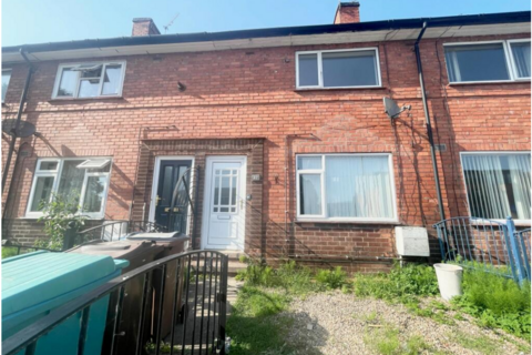 3 bedroom terraced house to rent, Gregory Street, NG7