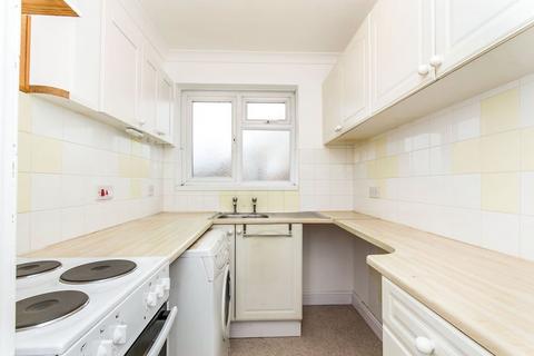 Studio to rent, Faygate Way, Lower Earley