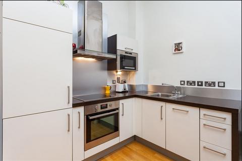 2 bedroom flat to rent, Highbury Staduim Sqaure, N5