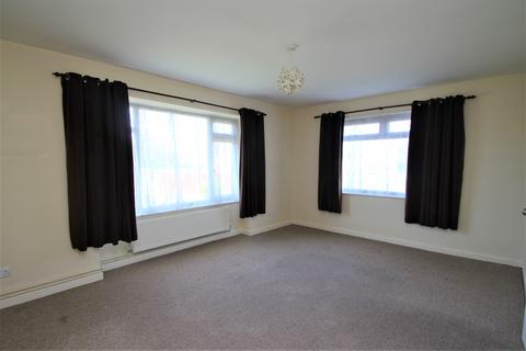 2 bedroom detached house to rent, Place Road, Cowes