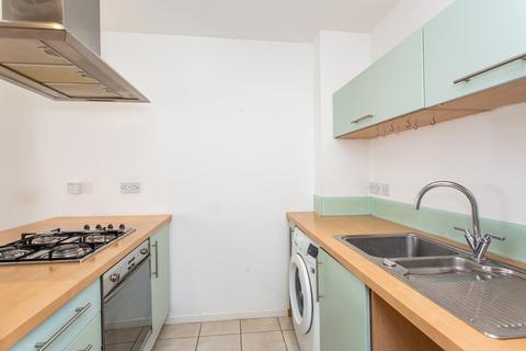 2 bedroom flat for sale, Gale Street, E3